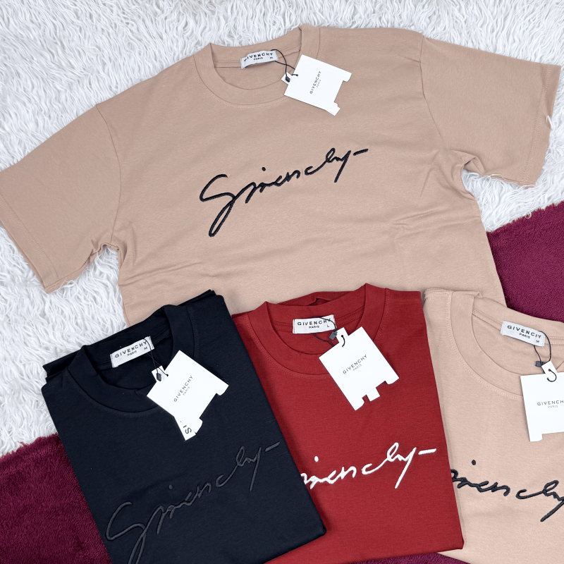 Givenchy Men's Half Sleeve Super Combed T-Shirt Wholesale