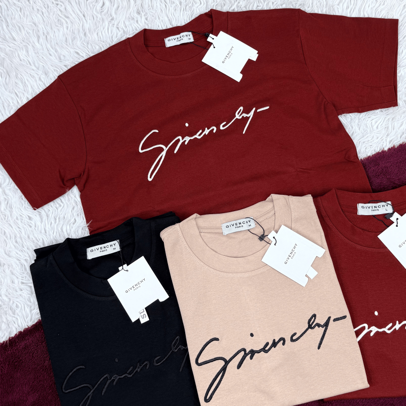 Givenchy Men's Half Sleeve Super Combed T-Shirt Wholesale