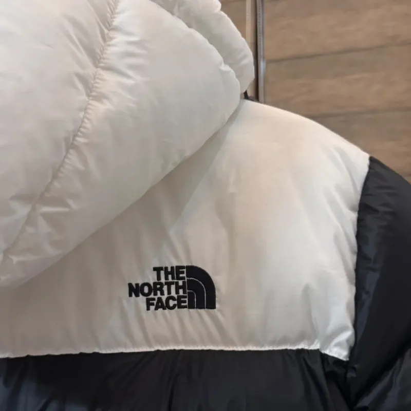 Men’s North Face Style Contrast Puffer Jacket Wholesale Bangladesh Men’s North Face Style Contrast Puffer Jacket Wholesale Bangladesh
