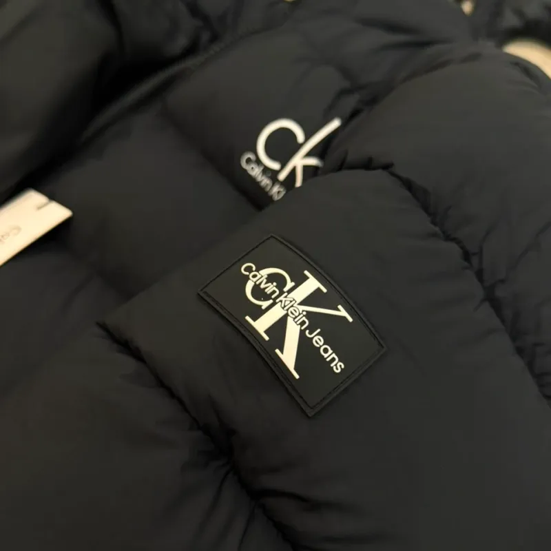 Men’s Calvin Klein Style Solid Puffer Jacket Wholesale Bangladesh Men’s Calvin Klein Style Solid Puffer Jacket Wholesale Bangladesh