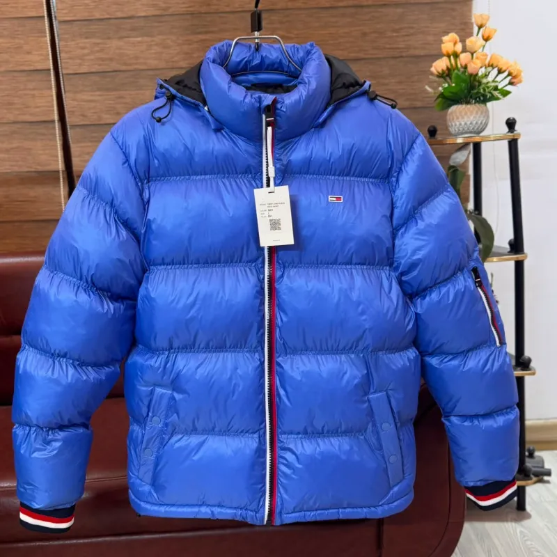 Men’s Tommy Hilfiger Style Hooded Puffer Jacket Wholesale Bangladesh Men’s Tommy Hilfiger Style Hooded Puffer Jacket Wholesale Bangladesh
