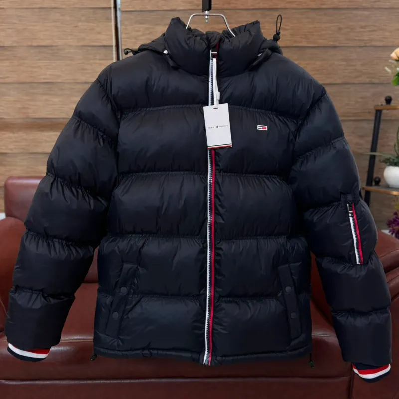 Men’s Tommy Hilfiger Style Hooded Puffer Jacket Wholesale Bangladesh Men’s Tommy Hilfiger Style Hooded Puffer Jacket Wholesale Bangladesh