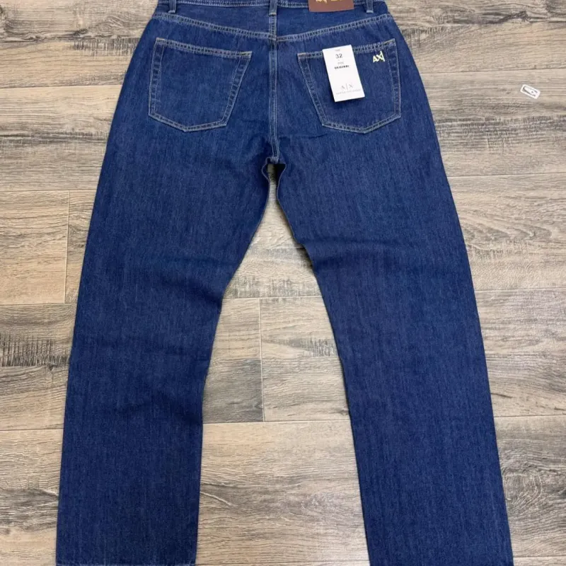 Men's Premium 5-Pocket Straight-Leg Cotton Jeans (3 Washes, Sizes 30–38) — Wholesale Bangladesh