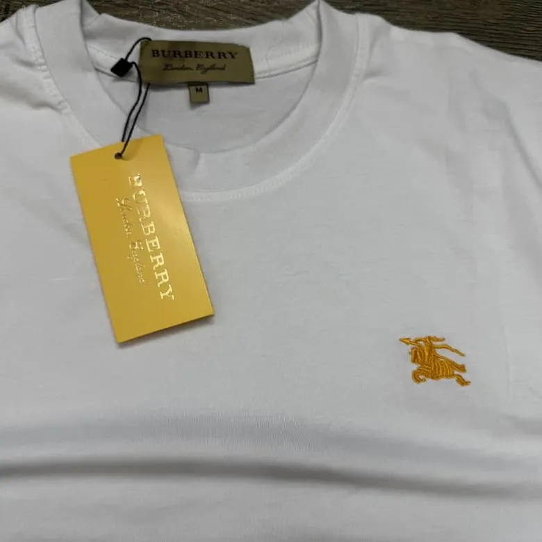 Burberry Men's Premium Stylish Round Neck Short Sleeve T-Shirt Wholesale Bangladesh Burberry Men's Premium Stylish Round Neck Short Sleeve T-Shirt Wholesale Bangladesh