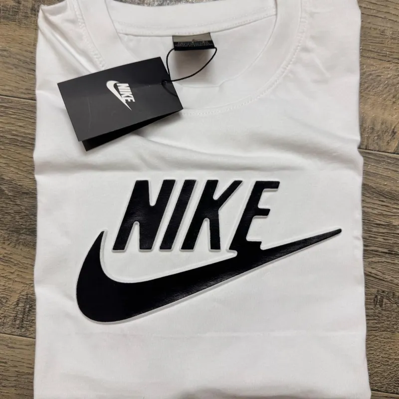 Nike Men's Premium Stylish Round Neck Short Sleeve T-Shirt Wholesale Bangladesh Nike Men's Premium Stylish Round Neck Short Sleeve T-Shirt Wholesale Bangladesh