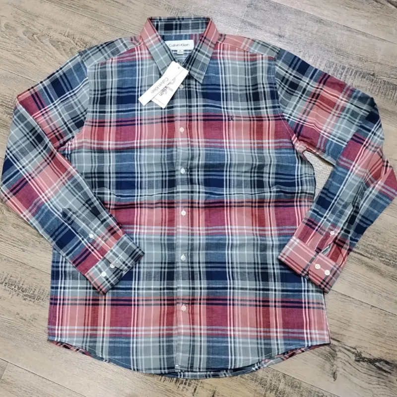 Calvin Klein Men's Premium Stylish Remi Cotton Check Shirt Wholesale – Everywear Bangladesh Ltd Calvin Klein Men's Premium Stylish Remi Cotton Check Shirt Wholesale – Everywear Bangladesh Ltd
