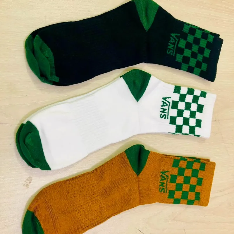 Vans Unisex Crew Socks 3 Pairs Pack Wholesale Bangladesh Vans Unisex Crew Socks 3 Pairs Pack Wholesale Bangladesh