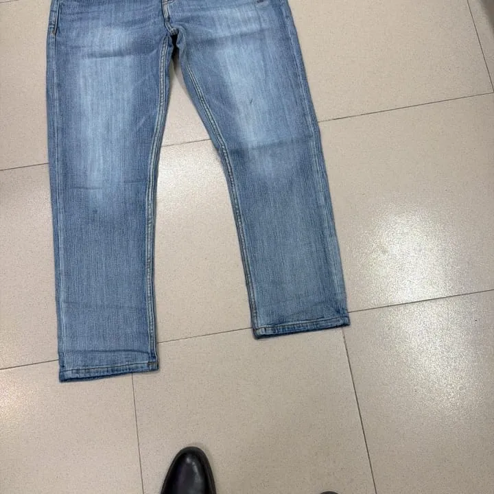 American Eagle Men's Premium Laser Wash Acid Wash Denim Jeans Wholesale – Everywear Bangladesh Ltd American Eagle Men's Premium Laser Wash Acid Wash Denim Jeans Wholesale – Everywear Bangladesh Ltd