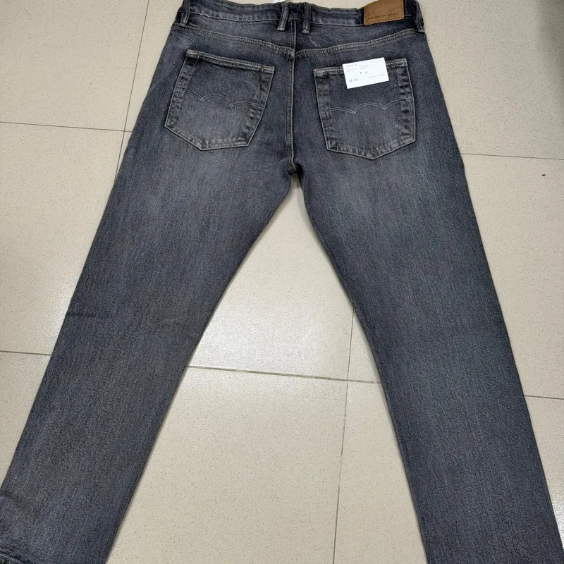 American Eagle Men's Premium Laser Wash Acid Wash Denim Jeans Wholesale – Everywear Bangladesh Ltd American Eagle Men's Premium Laser Wash Acid Wash Denim Jeans Wholesale – Everywear Bangladesh Ltd