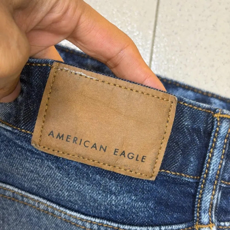 American Eagle Men's Premium Laser Wash Acid Wash Denim Jeans Wholesale – Everywear Bangladesh Ltd American Eagle Men's Premium Laser Wash Acid Wash Denim Jeans Wholesale – Everywear Bangladesh Ltd