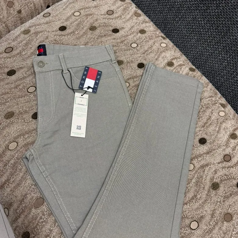 Tommy Hilfiger Men's Premium Twill Pant Wholesale – Everywear Bangladesh Ltd Tommy Hilfiger Men's Premium Twill Pant Wholesale – Everywear Bangladesh Ltd